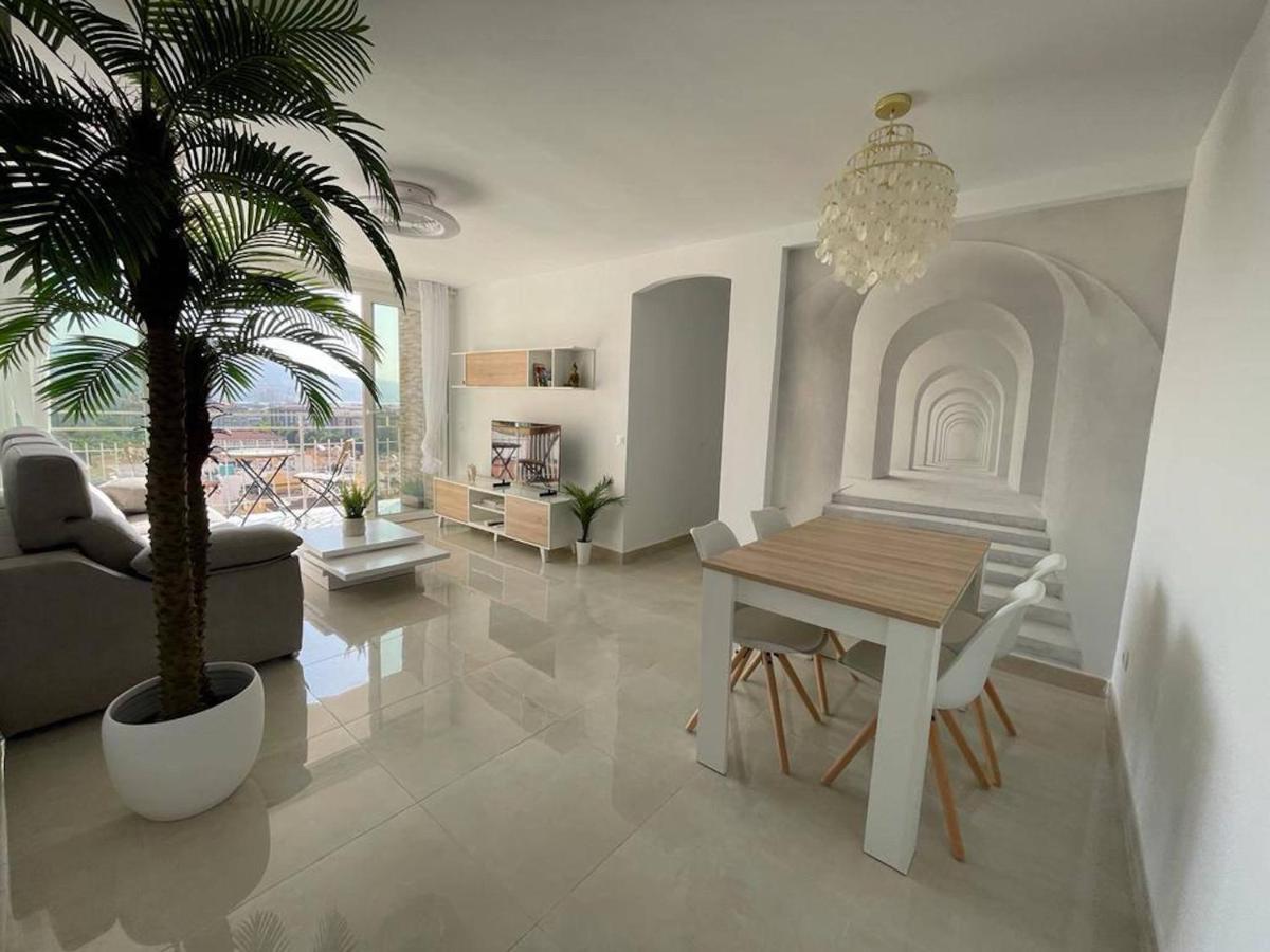 Holidays2Malaga Princesa 3 dormitorios, vistas al mar y montaña, terraza y a 200m a la playa Exterior foto